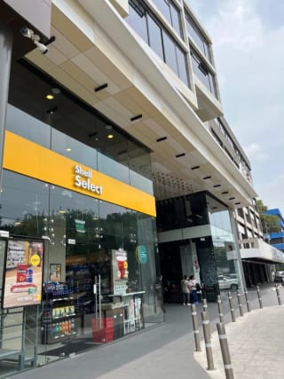 Clinicas en renta / ubicación privilegiada en zona 9 — Clínica en Alquiler en Ascend, Zona 9, Guatemala, Ciudad — miniatura 1 de 6