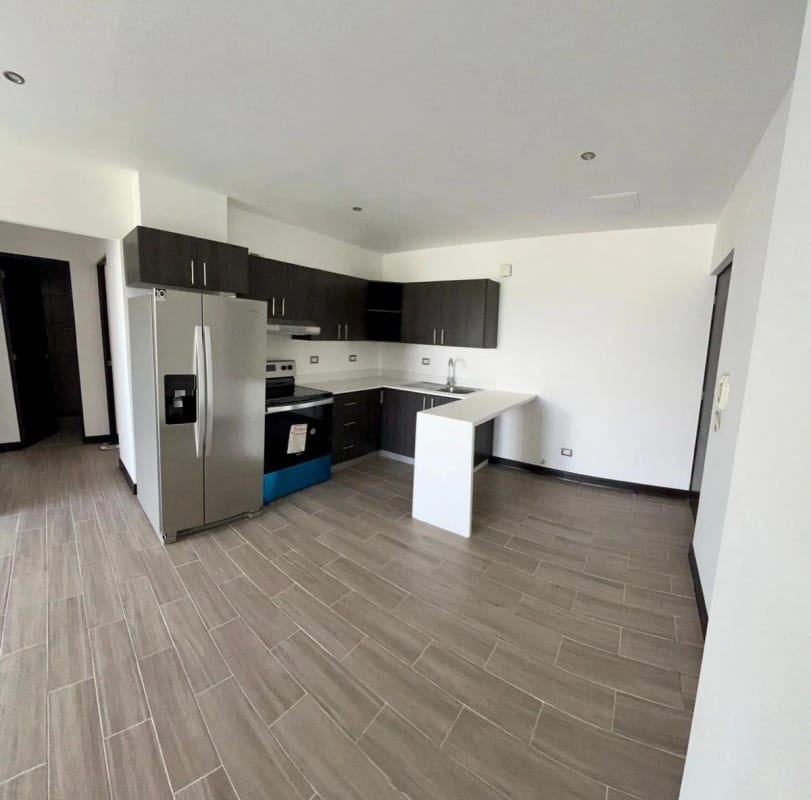Apartamento en venta Edificio Destiny km 14.5 — Apartamento en Venta en Carretera a El Salvador, Guatemala, Ciudad — foto 13 de 14