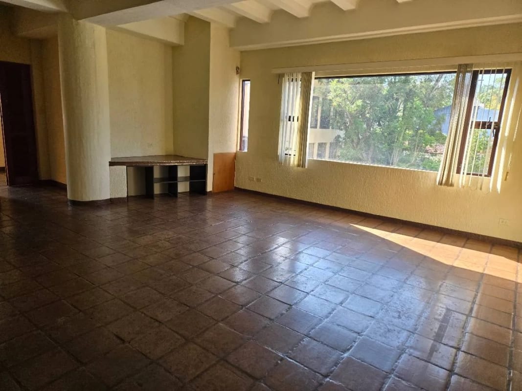 Amplio apartamento en renta vista hermosa 2 Zona 15 — Apartamento en Alquiler en Zona 15, Guatemala, Ciudad — foto 7 de 12
