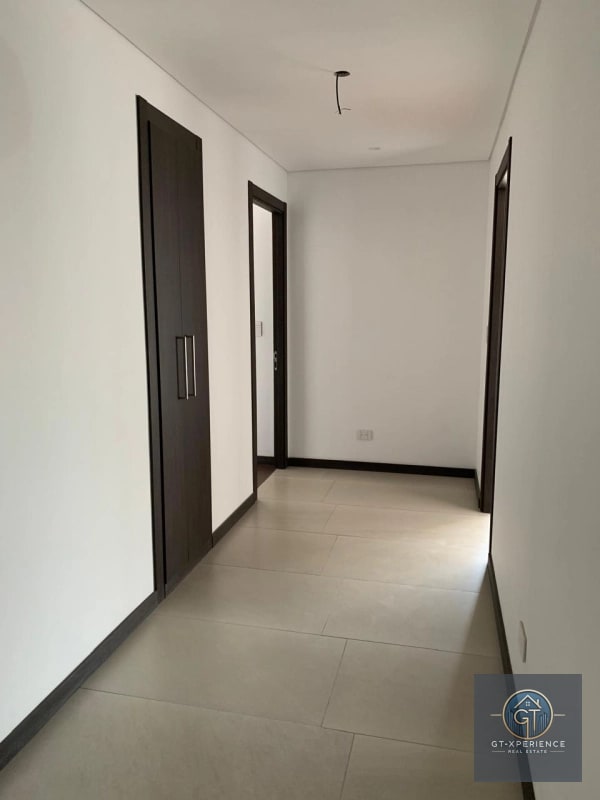 Lindo y amplio apartamento en AZORES, Zona 15 VHII - 14