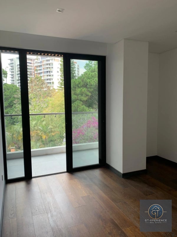 Lindo y amplio apartamento en AZORES, Zona 15 VHII - 5