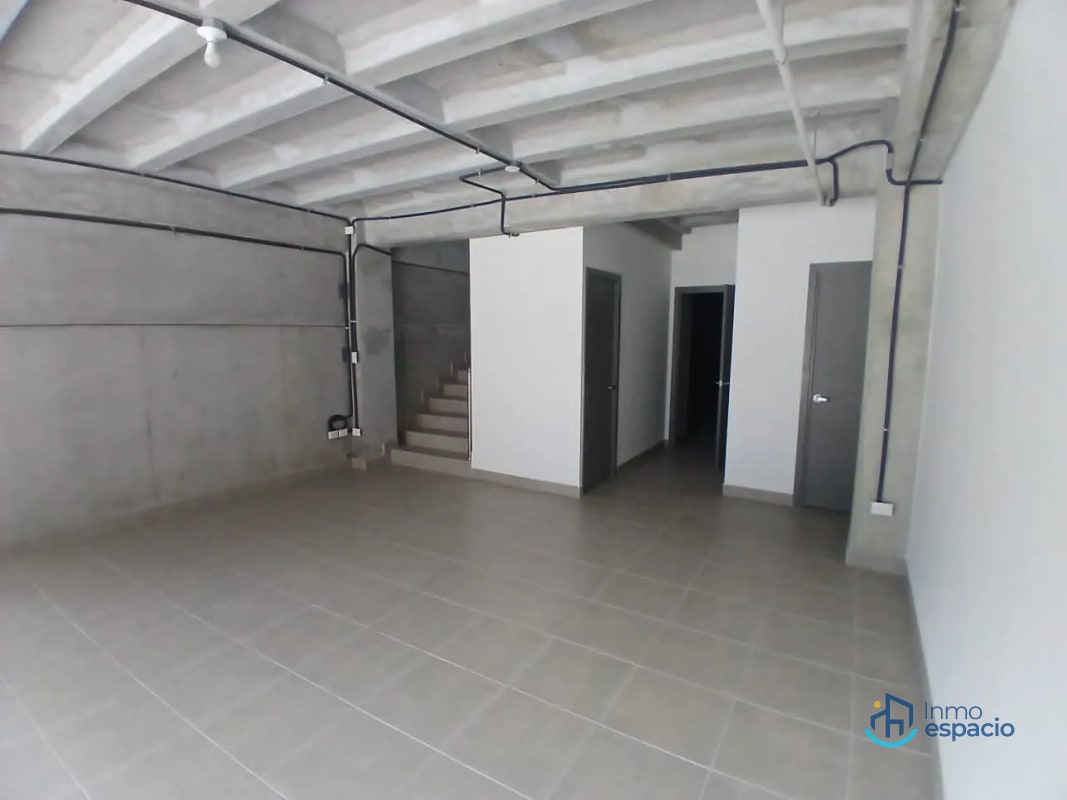 Bodega en Renta, zona 18-Ofibodegas Bouganbilias - 2