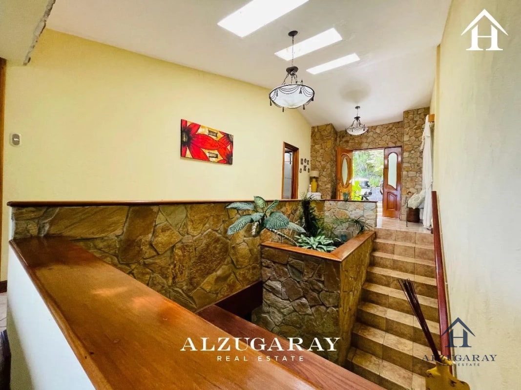 CASA AMUEBLADA CON JARDINES - 4 HAB. / COND. EL ENCINAL, MIXCO - 3