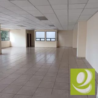 RENTA Oficina  en zona 13 cerca de Las Américas — Oficina en Alquiler en Zona 13, Guatemala, Ciudad — miniatura 7 de 8
