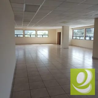 RENTA Oficina  en zona 13 cerca de Las Américas — Oficina en Alquiler en Zona 13, Guatemala, Ciudad — miniatura 1 de 8
