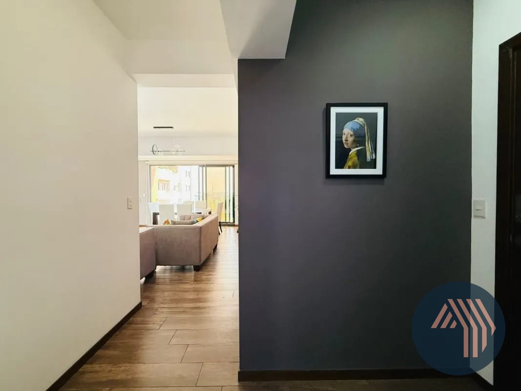 VENTA DE HERMOSO APARTAMENTO - MORETTI, ZONA 10 — Apartamento en Venta en Moretti, Zona 10, Guatemala, Ciudad — foto 1 de 15