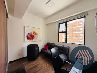 VENTA DE HERMOSO APARTAMENTO - MORETTI, ZONA 10 — Apartamento en Venta en Moretti, Zona 10, Guatemala, Ciudad — miniatura 4 de 15