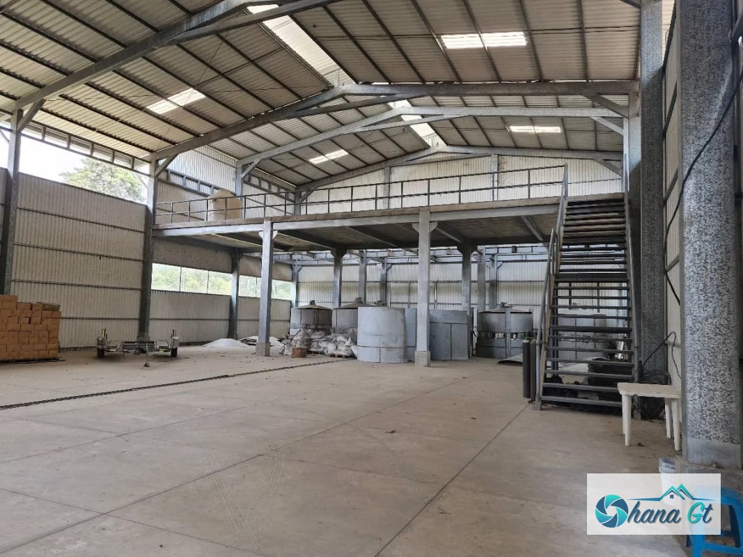 TERRENO BODEGA EN VENTA, SAN MIGUEL PETAPA - 2