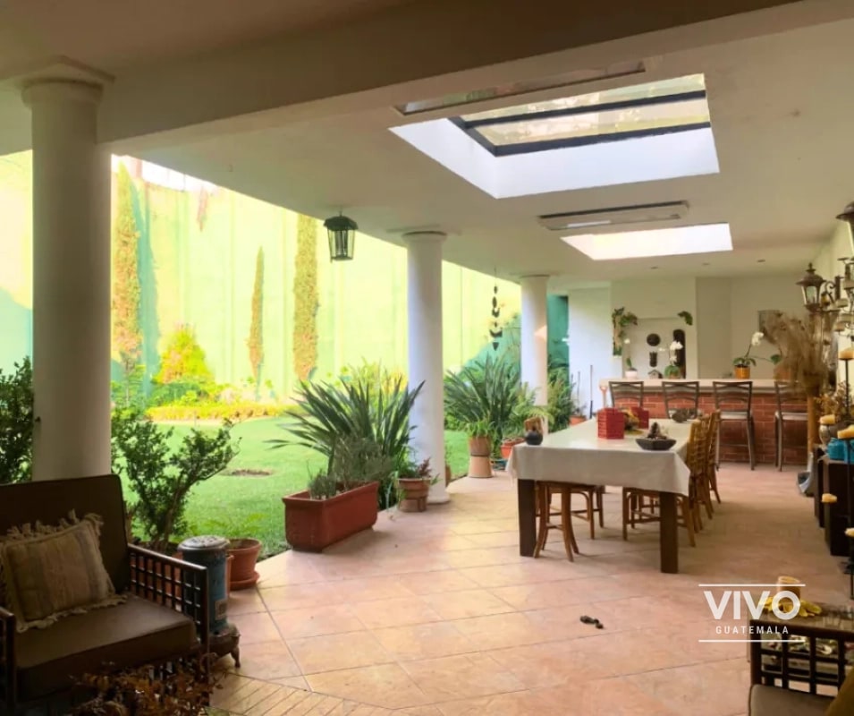 Casa en Venta Las Jacarandas de Cayala zona 16 Ciudad Guatemala - 5