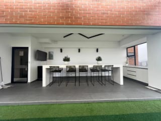 Amplio Apartamento en Casa Acueducto Zona 10 — Apartamento en Venta en Zona Viva, Zona 10, Guatemala, Ciudad — miniatura 3 de 14