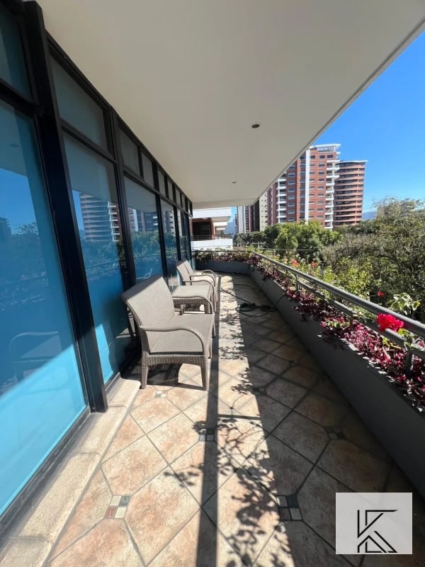 Elegante y amplio apartamento en ALQUILER en zona 14 en L'Excellence - 3