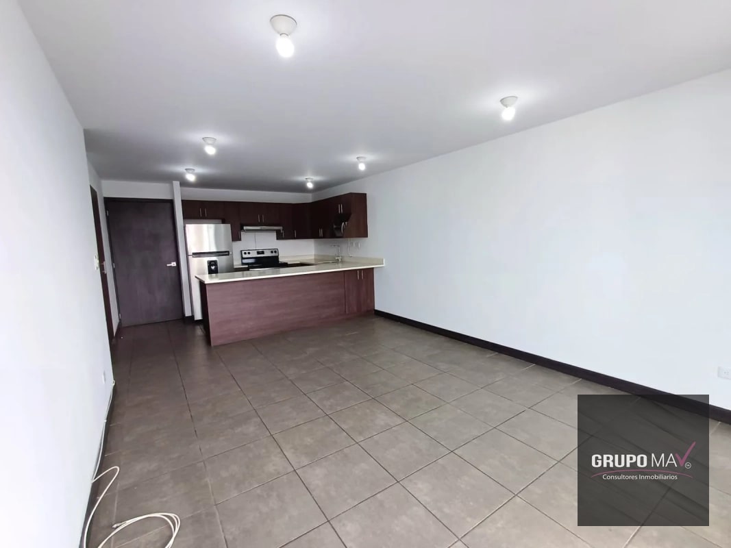 Apartamento Zona 15 Edificio 3-85 - 11