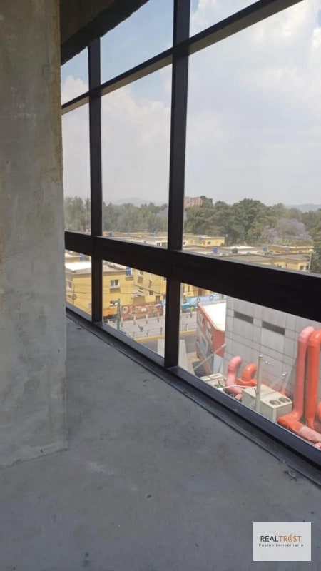 OFICINA EN VENTA EDIFICIO RENOVATI ZONA 10 - 5