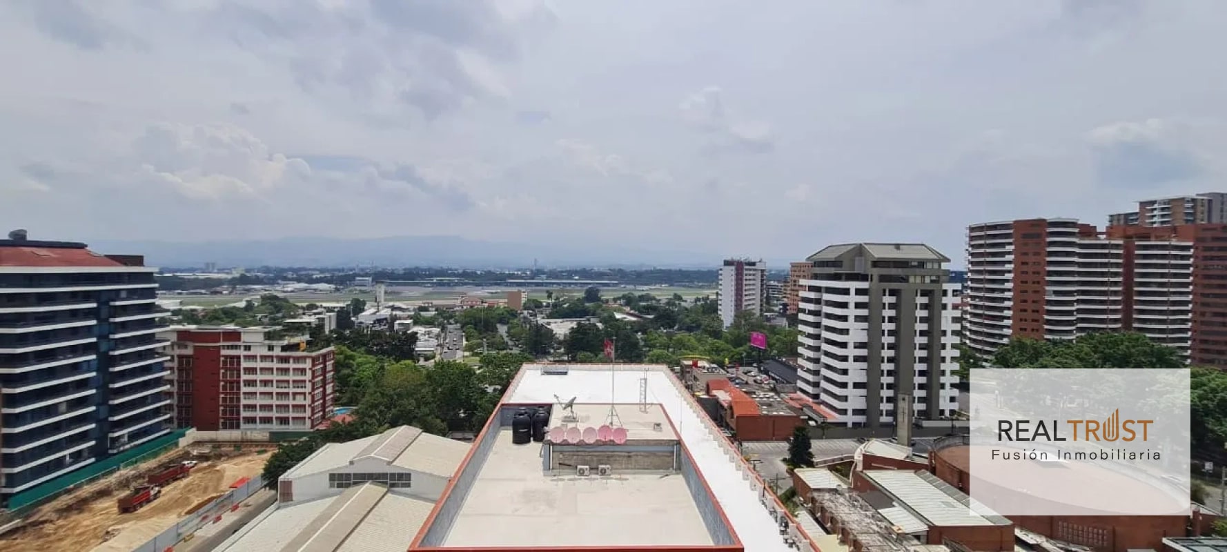 OFICINA EN RENTA PROSPERE ZONA 14 PARA ESTRENAR - 2