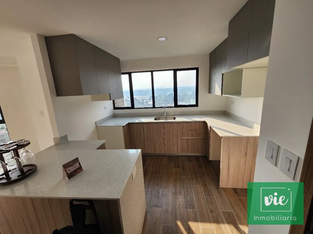 Venta de apartamento nuevo en zona 14 - 17