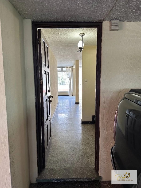 VENTA DE CASA EN SAN JORGE ZONA 11 - 12