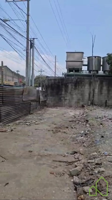 Terreno en Alquiler 3,750v2 a media cuadra de Avenida Petapa — Terreno en Alquiler en Zona 12, Guatemala, Ciudad — foto 3 de 6