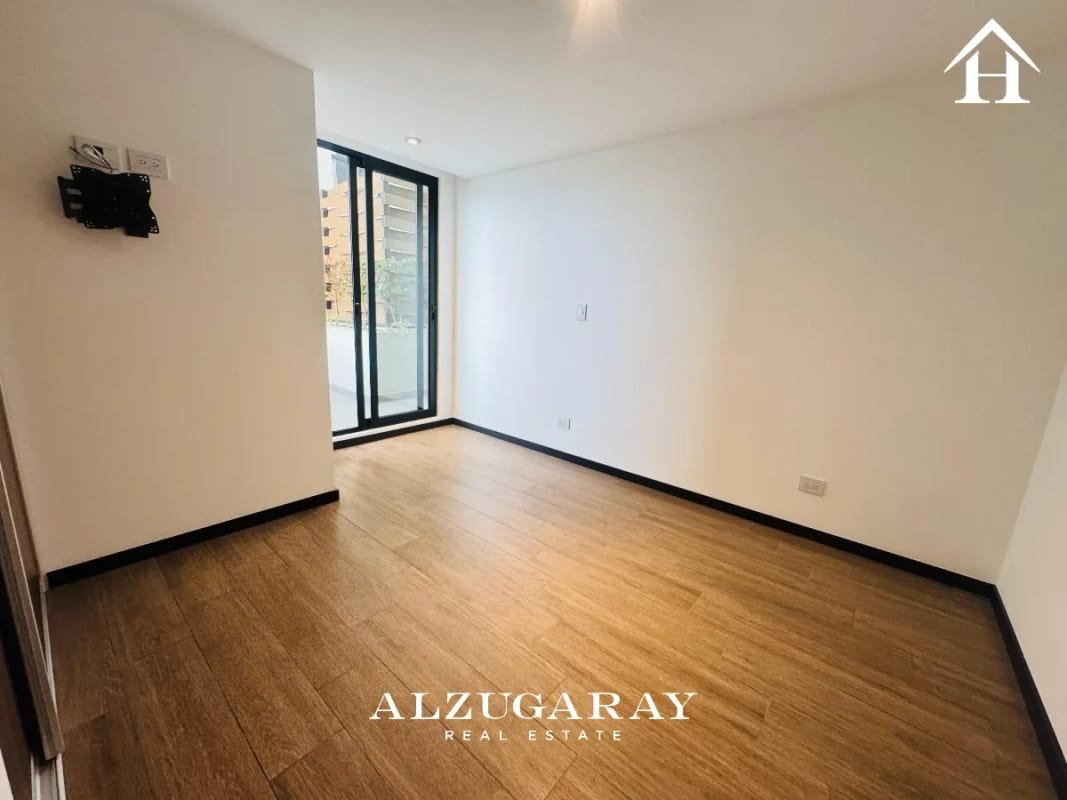 Apartamento con Jardín | 3 Hab. | Edificio en Zona 10 — Apartamento en Venta en Zona 10, Guatemala, Ciudad — foto 9 de 15