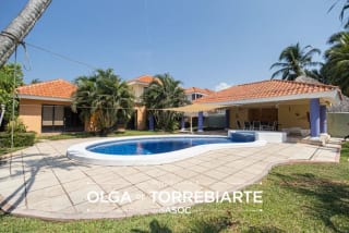 Casa en Condominio San Marino II — Casa en Venta en San Marino, Puerto Quetzal, Escuintla — miniatura 2 de 17