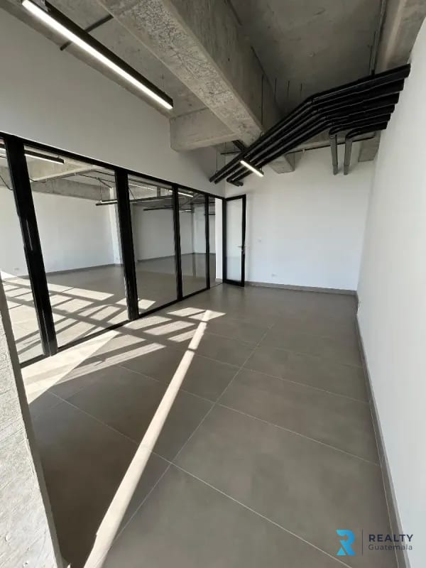 VENDO OFICINA ZONA 13, EDIFICIO ELEMENTO — Oficina en Venta en Zona 13, Guatemala, Ciudad — foto 7 de 7