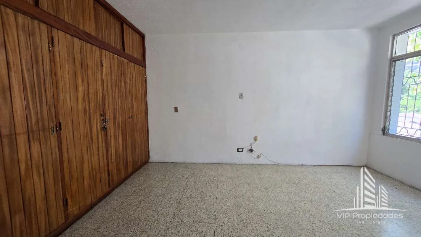 Casa en alquiler, Zona 15 VHI - 10
