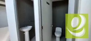 Oficina en Renta Plazuela España — Oficina en Alquiler en Plazuela, Zona 9, Guatemala, Ciudad — miniatura 9 de 10