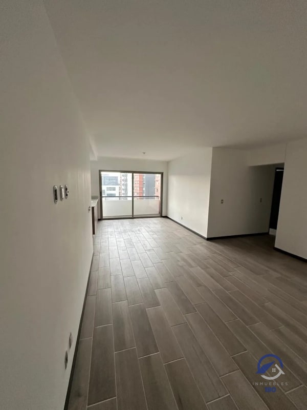 Apartamento en renta en Apartamentos Segheria, zona 14, Ciudad de Guatemala - 12