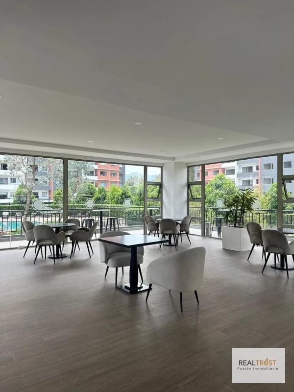 APARTAMENTOS EN RENTA SEGHERIA ZONA 14 LA VILLA - 12