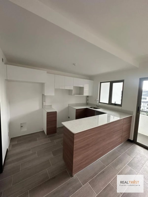 APARTAMENTOS EN RENTA SEGHERIA ZONA 14 LA VILLA - 2