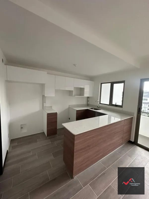 APARTAMENTO EN RENTA ZONA 14 LA VILLA — Apartamento en Alquiler en Zona 14, Guatemala, Ciudad — foto 11 de 13