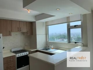 ALQUILO APARTAMENTO EN EDIFICIO CONDADO LA VILLA, ZONA 14 — Apartamento en Alquiler en Zona 14, Guatemala, Ciudad — miniatura 9 de 12