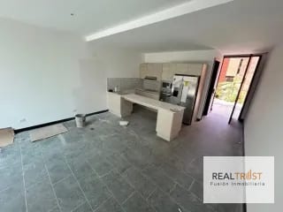TOWNHOUSE EN RENTA VISTA HERMOSA I ZONA 15 — Apartamento en Alquiler en Vista Hermosa I, Zona 15, Guatemala, Ciudad — miniatura 7 de 13