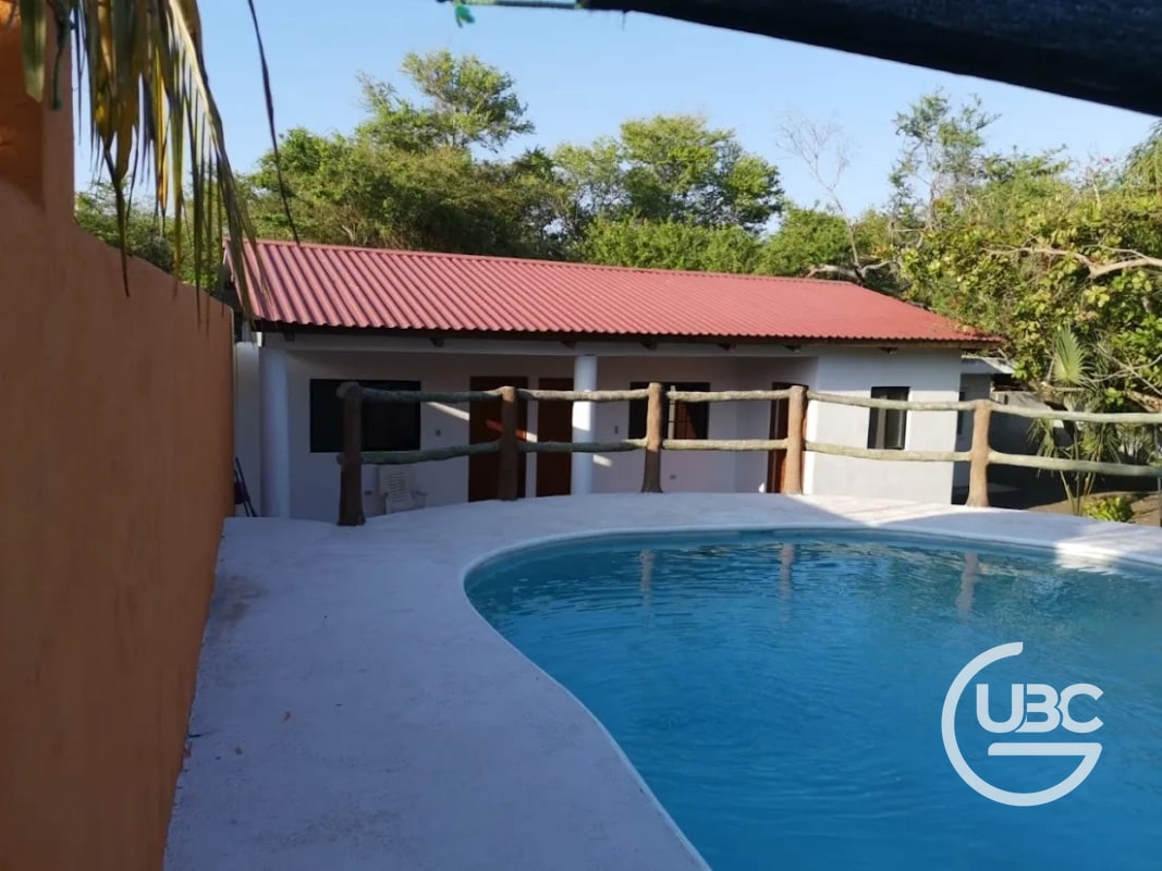 Terreno con 2 boungalows en Monterrico - 5