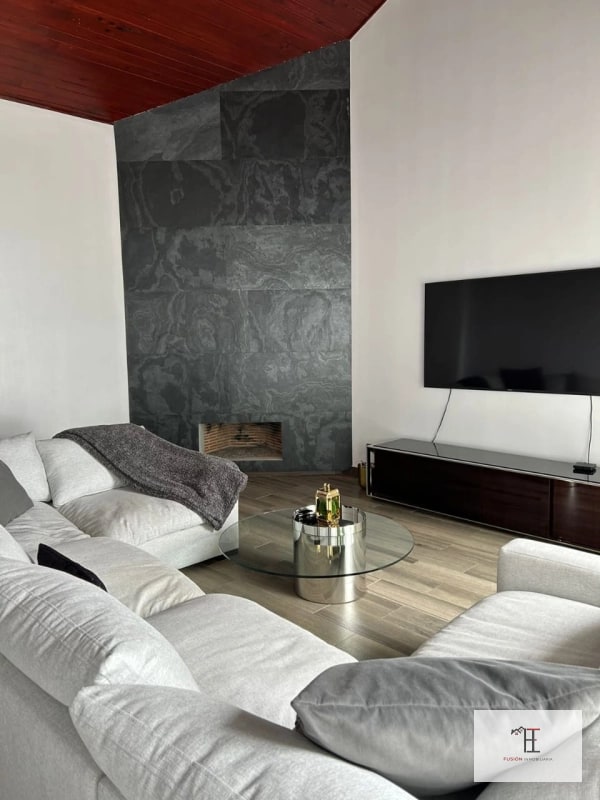 Vendo casa en Santa Rosalia Km 12.5 CAES con acceso por zona 16 — Casa en Venta en Santa Rosalia La Laguna, Carretera a El Salvador, Guatemala, Ciudad — foto 3 de 10