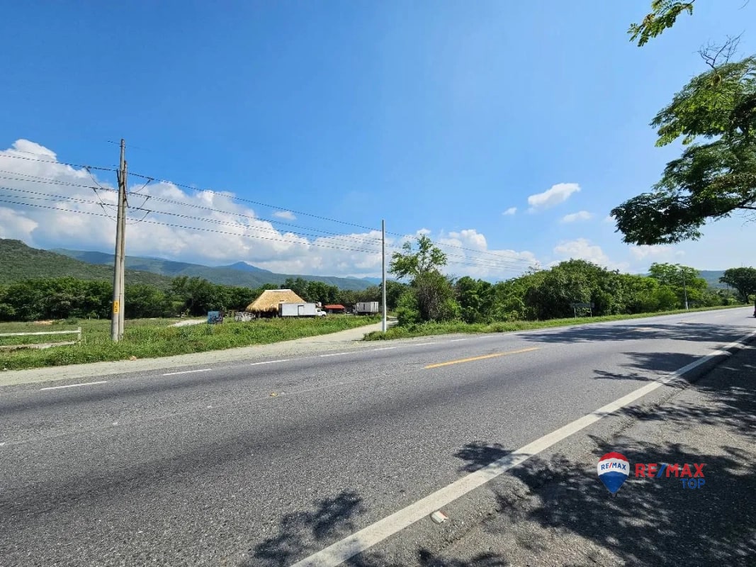 TERRENO COMERCIAL EN CARRETERA CA9 SAN CRISTÓBAL ACASAGUASTLAN - 2