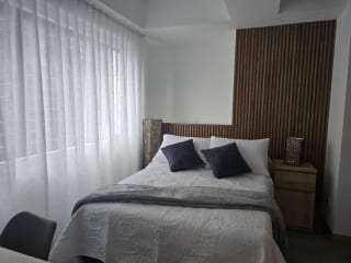 BONADIEZ, Zona 10 Apartamento en venta amueblado y equipado — Apartamento en Venta en Bonadiez, Zona 10, Guatemala, Ciudad — miniatura 2 de 10