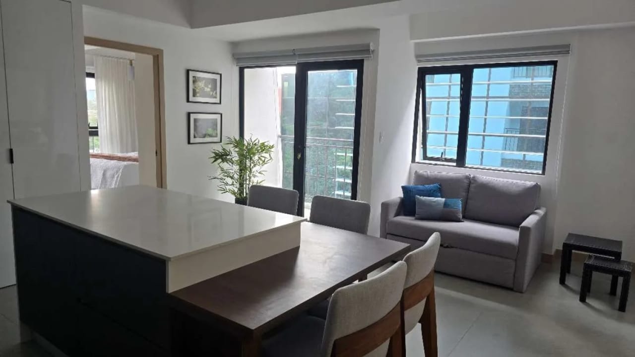BONADIEZ, Zona 10 Apartamento en venta amueblado y equipado — Apartamento en Venta en Bonadiez, Zona 10, Guatemala, Ciudad — foto 7 de 10