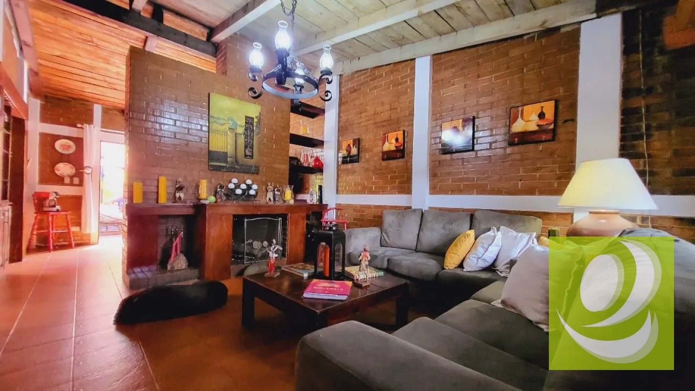 CASA EN VENTA EN ZONA 2 MIXCO PUEDE SER PARA USO COMERCIAL - 5