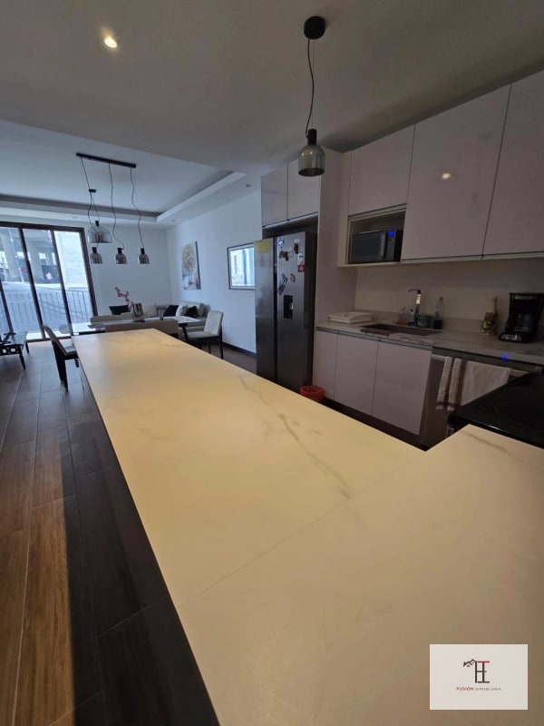 Rento / Vendo apartamento en zona 16,  Cayalá Lirios 3 - 6