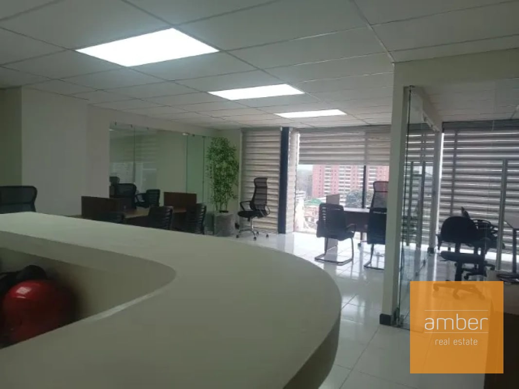 Oficina en 01010, Zona 10 - 3