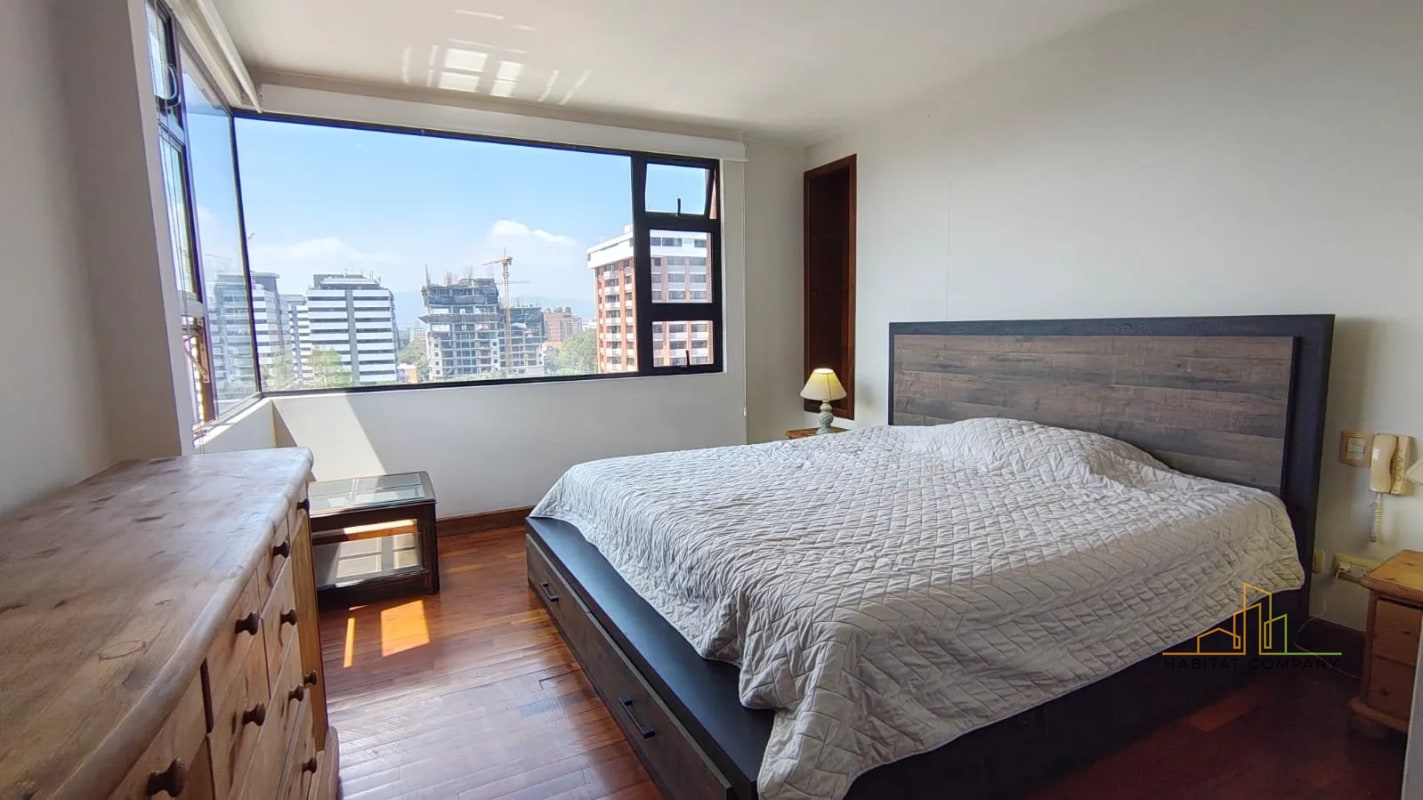 Apartamento en Alquiler zona 10 - AMUEBLADO Y EQUIPADO - 3 hab, Ciudad de Guatemala - 1