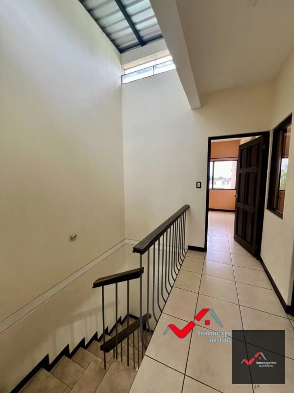 CASA EN VENTA SAN CRISTOBAL, ZONA 8 MIXCO - 13