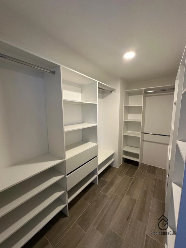 Apartamento en RENTA Segheria zona 14 - 8