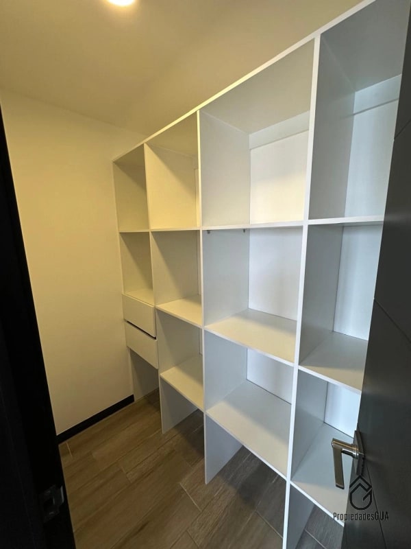 Apartamento en RENTA Segheria zona 14 - 5