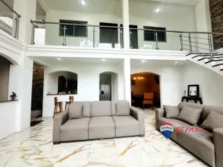 CASA EN VENTA EN RESIDENCIAL VISTAS DE FLORENCIA 4 DORMITORIOS / A 10 MIN. DE ANTIGUA GUATEMALA — Casa en Venta en San Miguel Milpas Altas, Sacatepéquez — miniatura 2 de 6