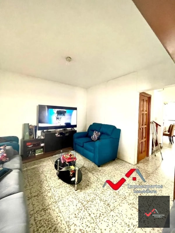 Casa en Venta San Cristóbal, Zona 8 de Mixco – Sector B1! - 1