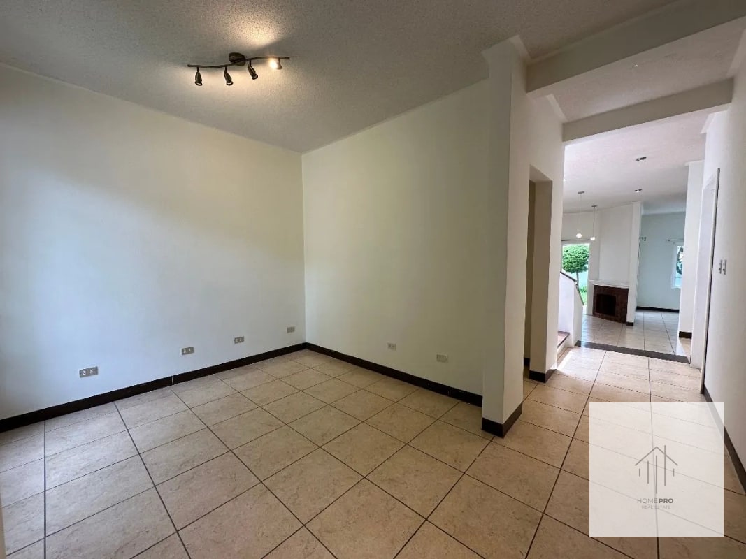 Casa en Venta en Fraijanes - Miniatura 12