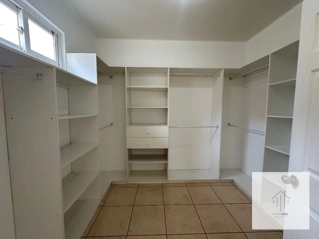 Casa en Venta en Fraijanes — Casa en Venta en Entreverdes, Carretera a El Salvador, Guatemala, Ciudad — foto 9 de 17