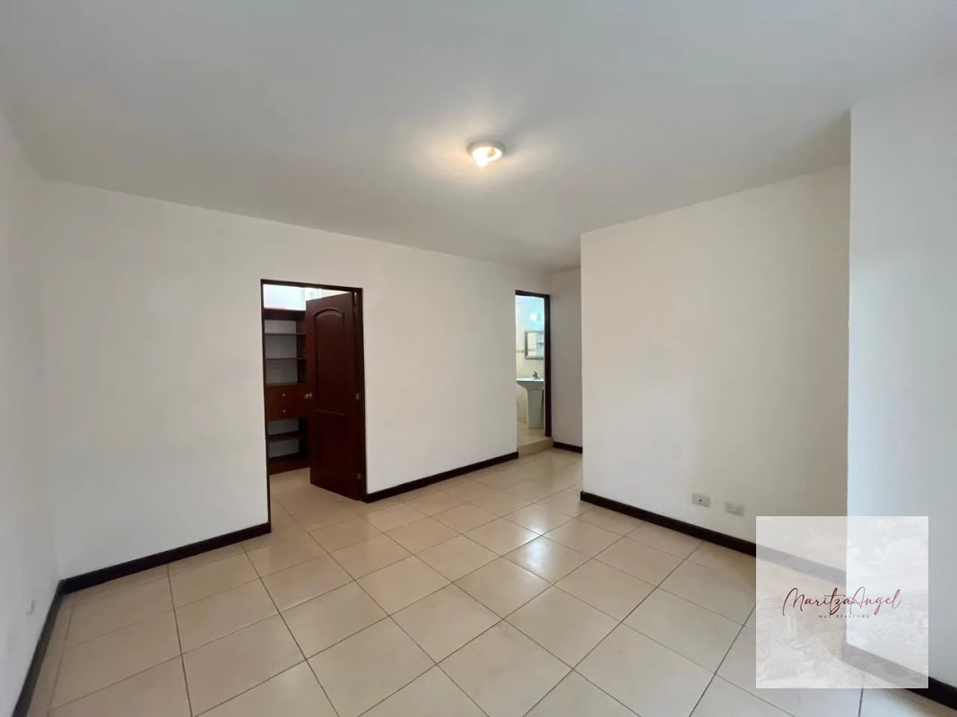 CASA EN VENTA EN LOS DIAMANTES CARRETERA A EL SALVADOR - 8