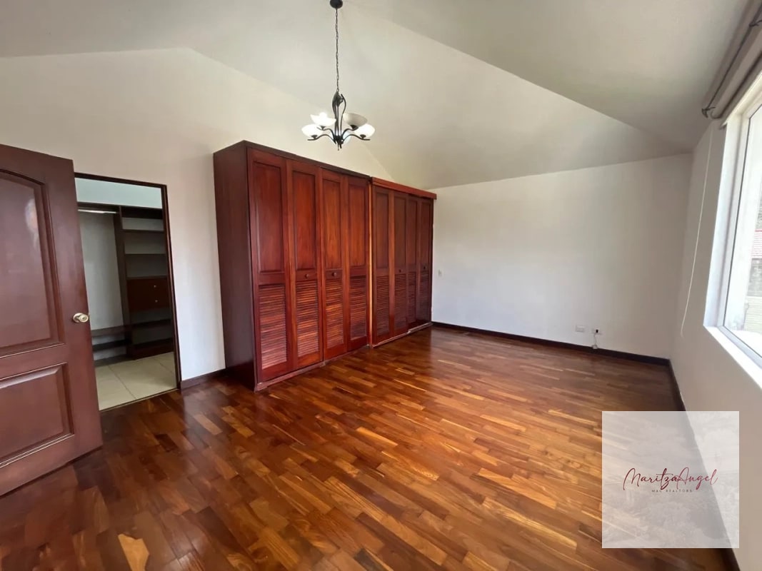 CASA EN VENTA EN LOS DIAMANTES CARRETERA A EL SALVADOR - 3